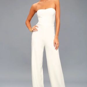 Lulu’s Edith strapless white jumpsuit NWT